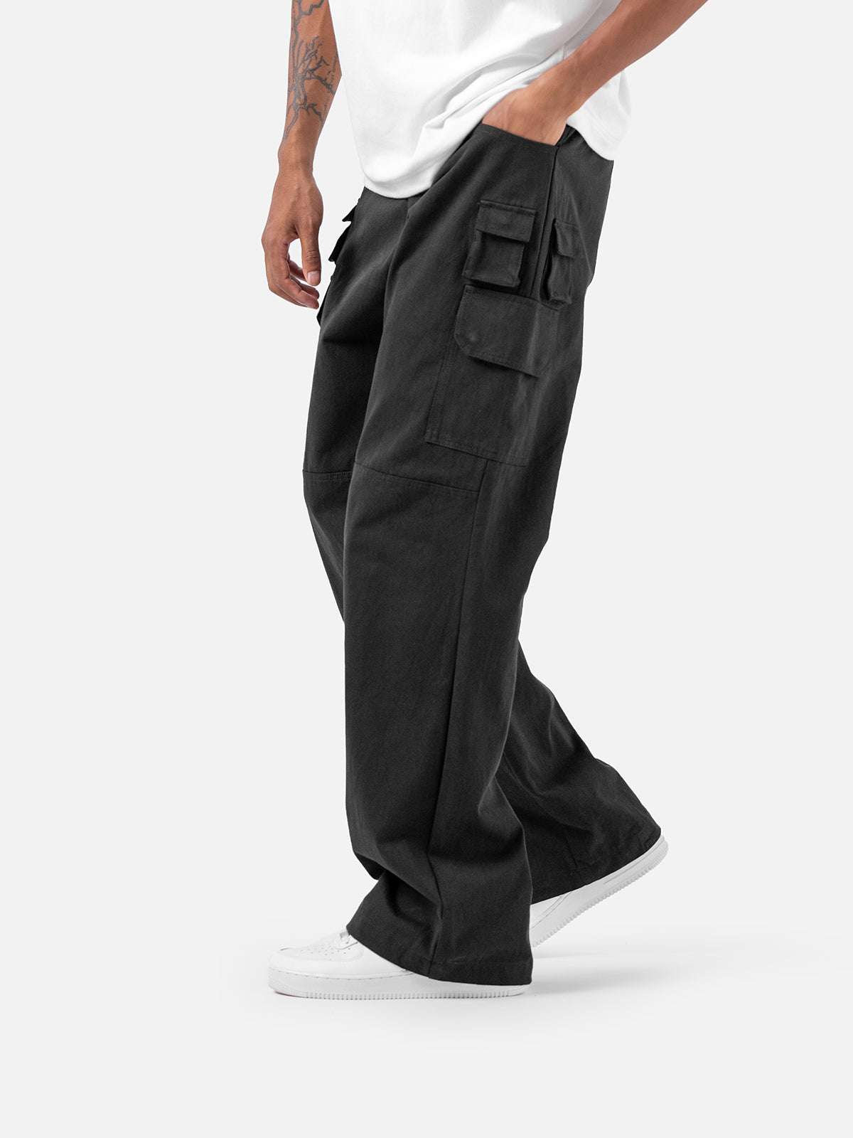 Women's Black High Waist 4 Pocket Strapped Cargo Pant