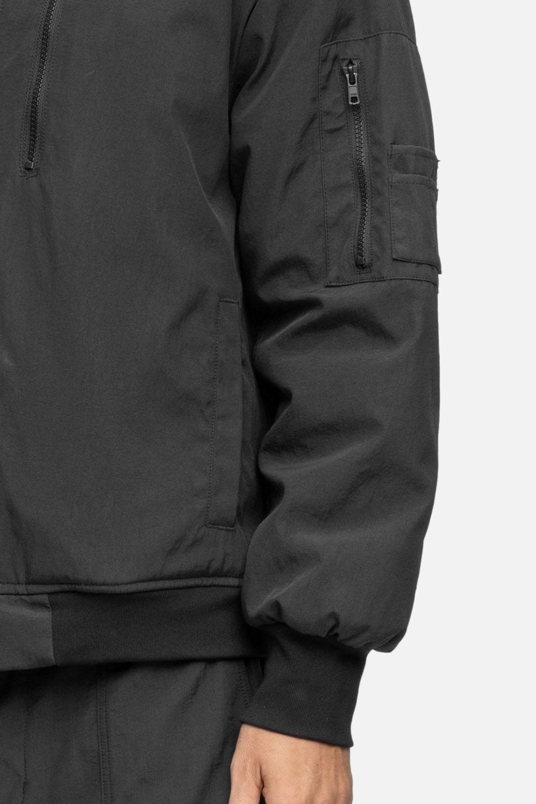 BOMBER JACKET BLACK