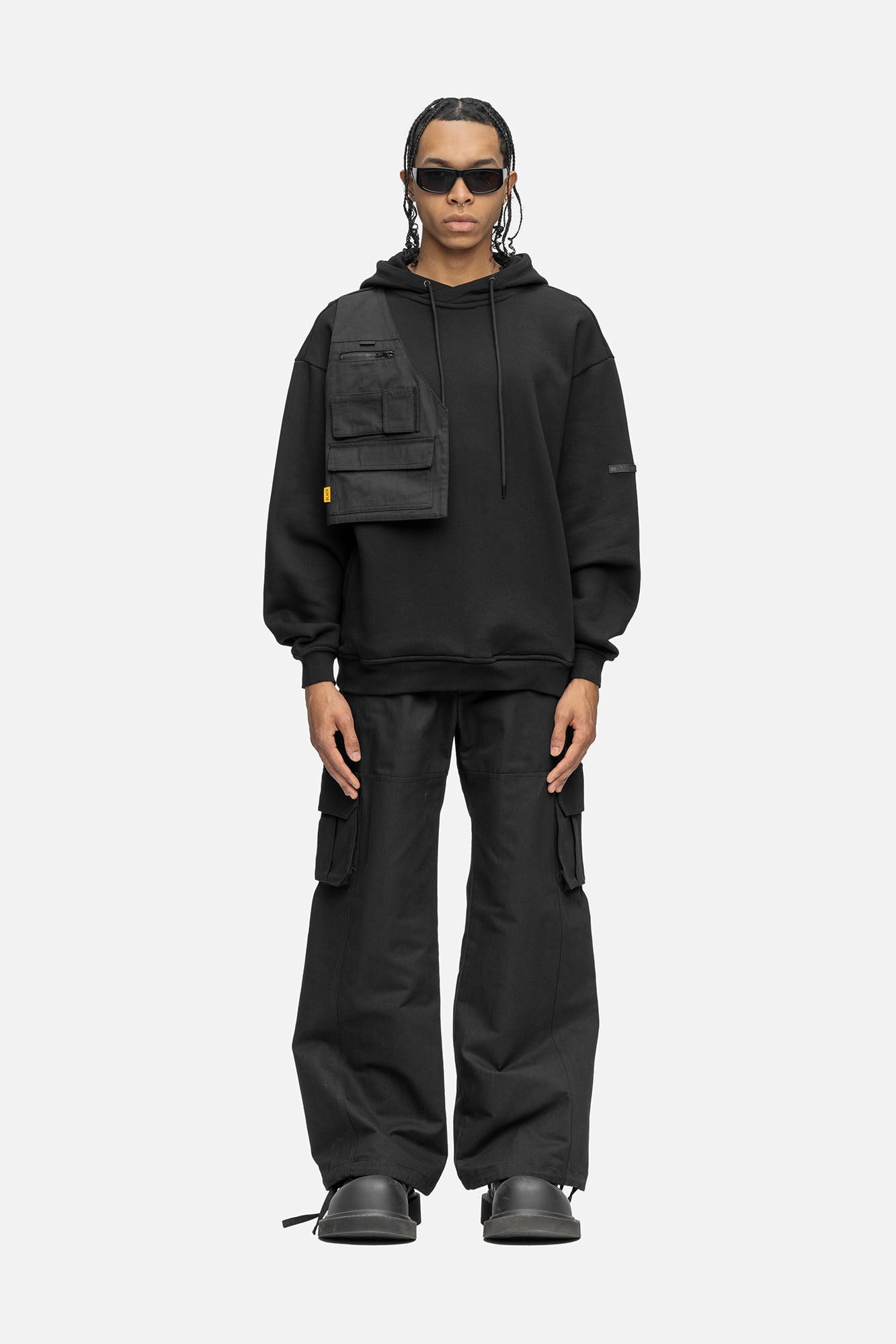 UTILITY HOODIE BLACK